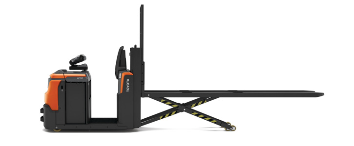 Recogepedidos de bajo nivel Toyota con horquillas elevadoras en tijera